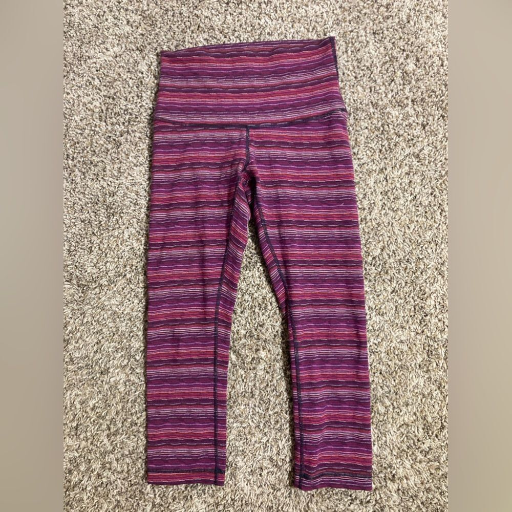 Lululemon pants size 6 women